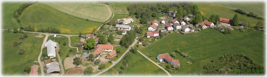 Celkov pohled na Janoviky (foto  Mgr. Petr ikula)